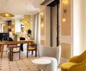 Butikowy hotel w Paryżu projektu Tremend już otwarty, a w nim prace polskich artystów!