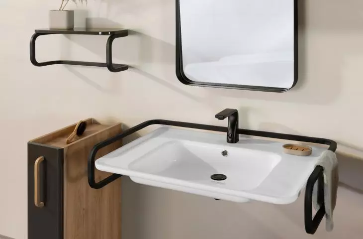 z kolekcji mebli łazienkowych COMFY