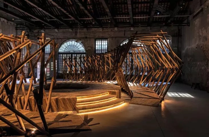 Pawilon Filipin — „Tripa de Gallina: Guts of Estuary”, kuratorzy: Sam Domingo, Choie Y. Funk