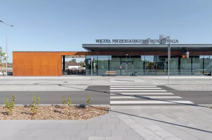 Centrum przesiadkowe w Rokietnicy, proj LAB3 Architekci