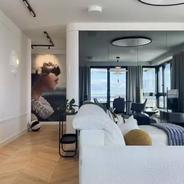 Surrealist wallpaper is the main decorative element