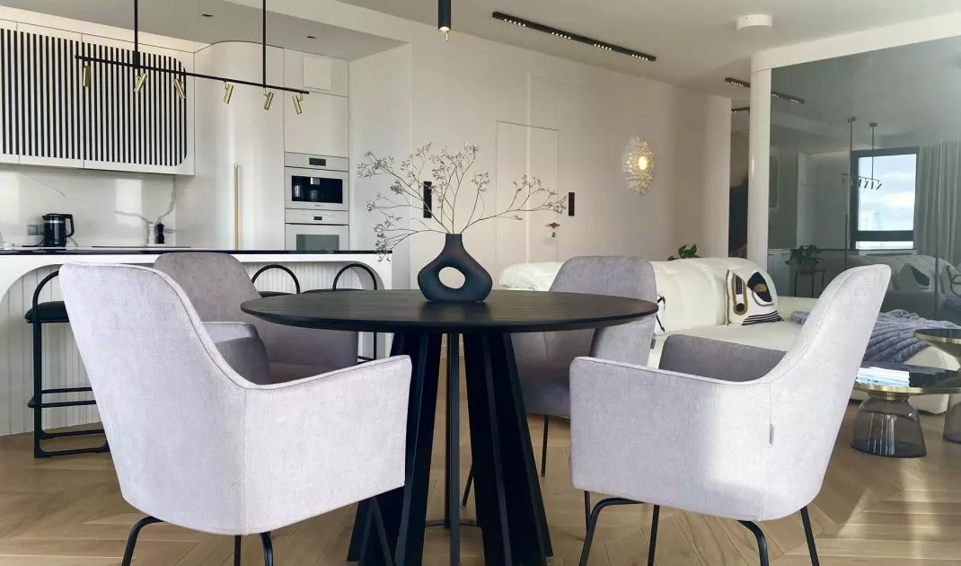 The apartment is located at the port of Gdynia