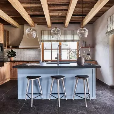 The island was made of aged wood and painted blue