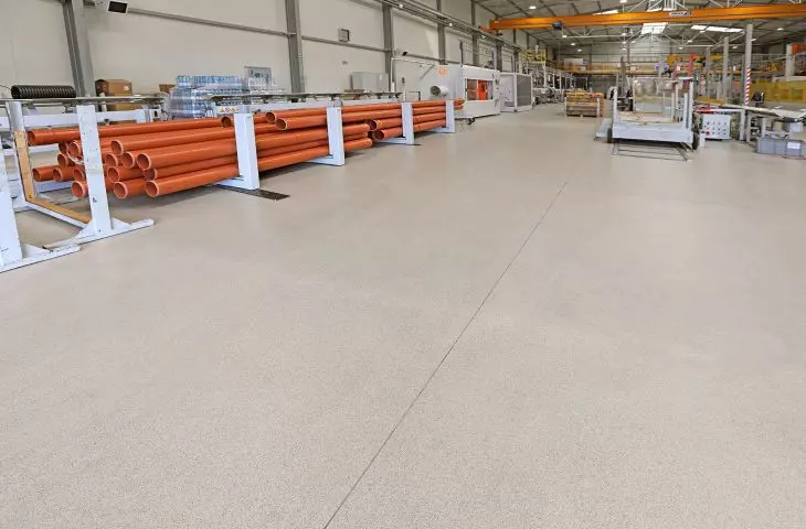 zakład produkcyjny Pipelife Polska w Strzałkowie