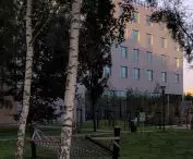 dom studencki „Meteor” w kampusie Morasko, Poznań, proj. Dedeco