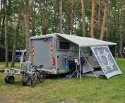 Each expands its mobile household with proprietary solutions
