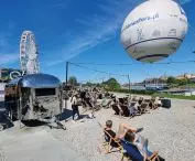 jest też w branży nomadic design szczególny — te lśniące, metalowe amerykańskie obłe kształty — obłędne