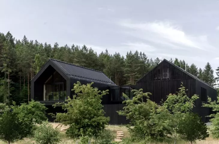 The priority of the architects was the building to promote CLT cross-laminated timber technology in Poland