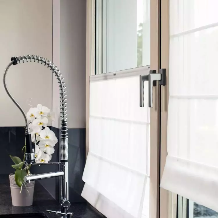 Choose from classic, valance, automatic motorized, blackout fabric, waterproof, and light filtration roller blinds