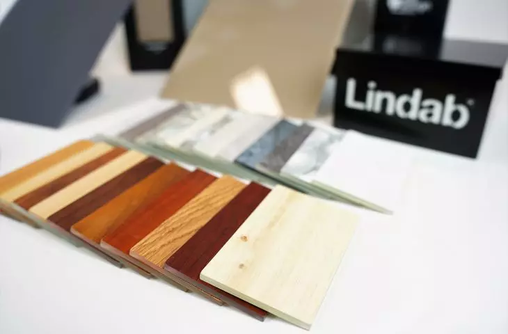 Lindab Airy Glass come in 24 designs and colors