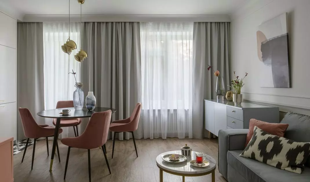 After demolishing the walls, one open living area was created
