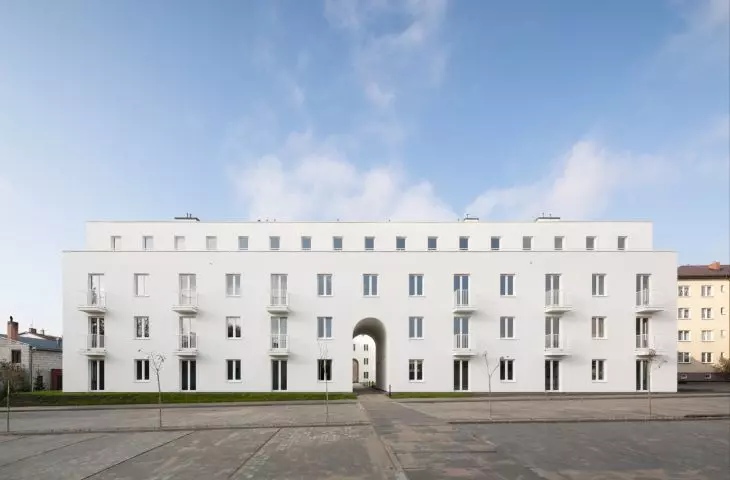 Complex of multi-family residential buildings (GDA ŁUKASZ GAJ; PA+U Rafał Mazur)