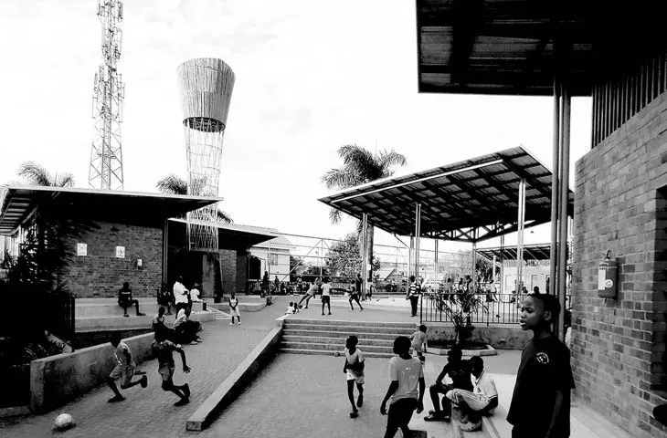 entrance square