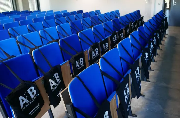 Lecture attendees were treated to event packages 