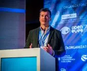 Russel Galt, kierownik Polityki i Nauki w Earthwatch Europe