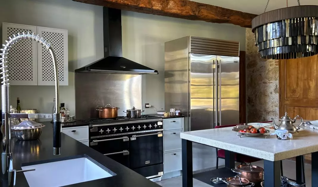 In addition to aesthetic aspects, the architect focused on functional equipment
