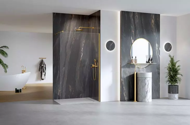 W ofercie New Trendy są wyjątkowe kabiny typu walk-in, w najmodniejszych kolorach. Na zdjęciu zaprezentowano kolekcję Nesta w kolorze Gold Brushed