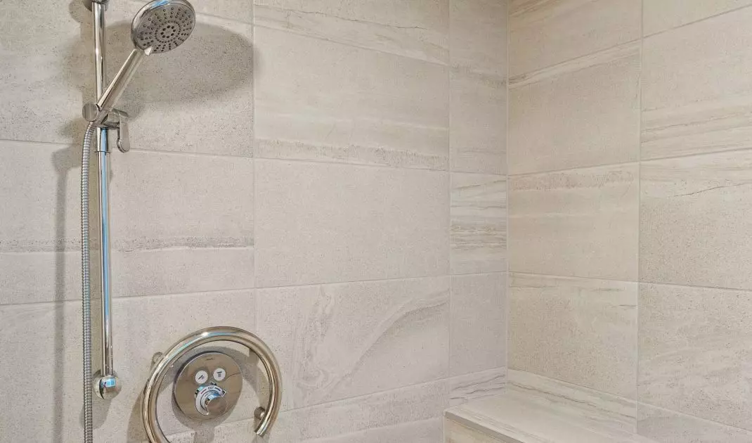 Fresh Look at The Beauty Of Barrier Free Bathrooms