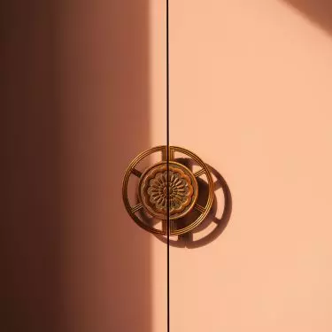 The architect used copper decorations 
