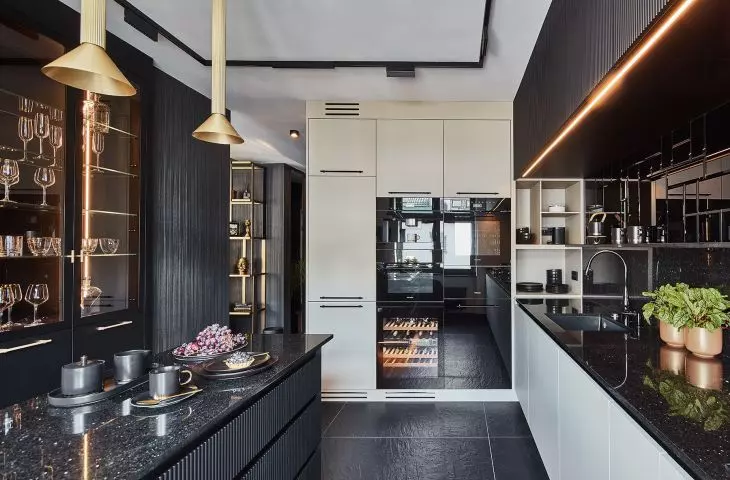 The kitchen arrangement is extremely elegant
