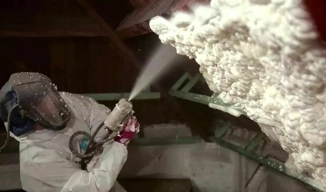 PUR foam consists of two components that are pumped into a special spray gun