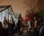 W szklarni swoją pracę schował Cezary Poniatowski