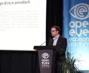 Professor Jakub H. Szlachetko during the session 