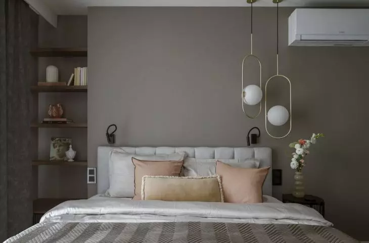 It all started with a stone. We take a look inside an apartment in Zoliborz.