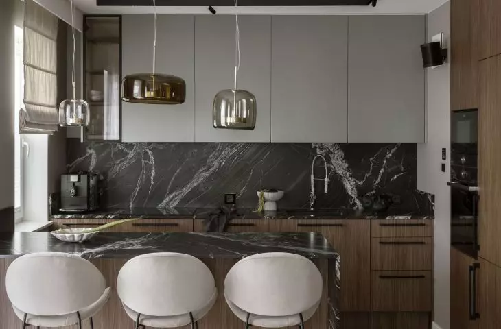 It all started with a stone. We take a look inside an apartment in Zoliborz.