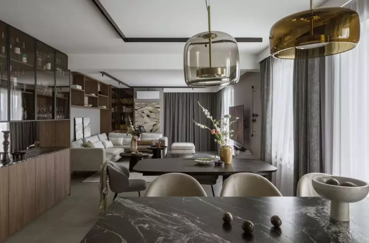 It all started with a stone. We take a look inside an apartment in Zoliborz.