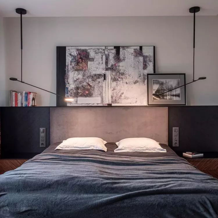 Art can transform an interior