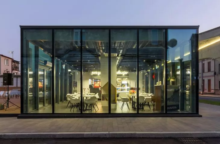 Skwer Usług Kultury – „Przystanek Edukacja”, Wieleń  autorzy: Neostudio Architekci, architekci: Bartosz Dawid Jarosz, Paweł Świerkowski, Tomasz Sołtysiak