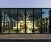 Skwer Usług Kultury – „Przystanek Edukacja”, Wieleń  autorzy: Neostudio Architekci, architekci: Bartosz Dawid Jarosz, Paweł Świerkowski, Tomasz Sołtysiak