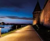 Iluminacja murów Zamku w Malborku oraz strefa bulwaru nad rzeką Nogat