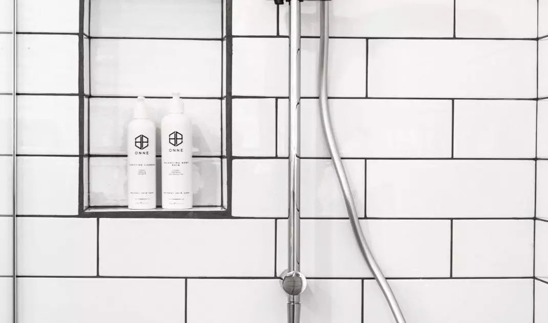 Some handsets offer different water jet options