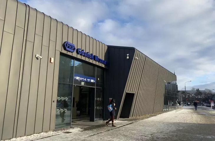New station building