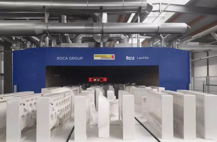 Grupa Roca oddała do użytku pierwszy na świecie elektryczny piec tunelowy do produkcji ceramiki sanitarnej