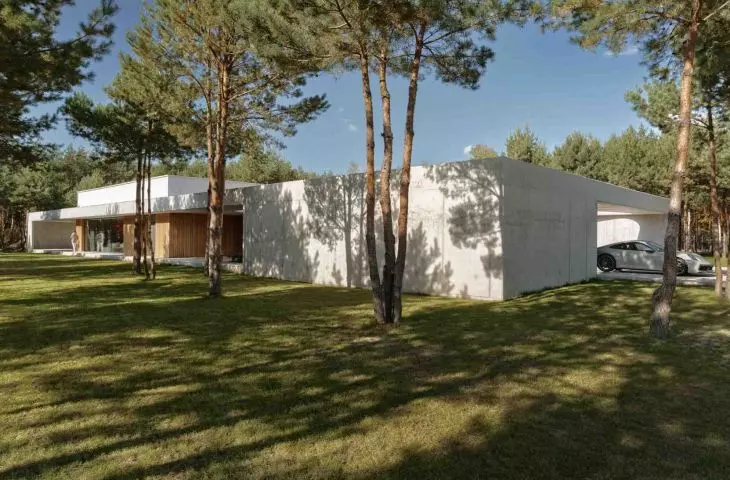 House betOnowy, Słupca area