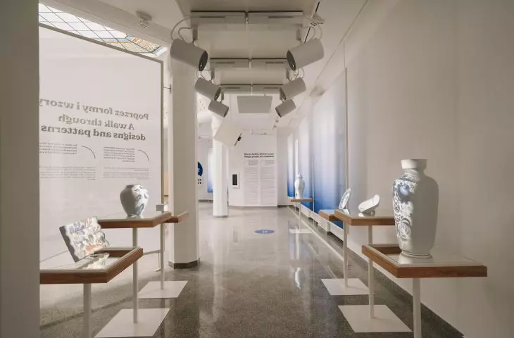 Na ceramice mapowane są wzory