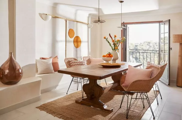 Peach warms the space