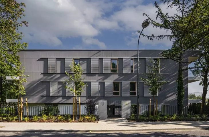 Movable facades: sliding and accordion shutters