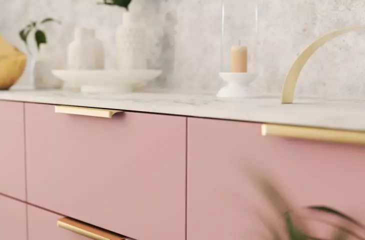 Furniture handles are a key element of kitchen furniture