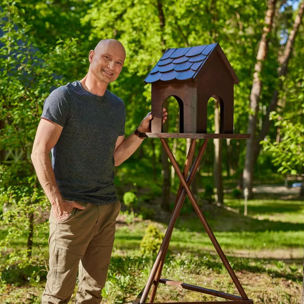 An old feeder can get new life with a simple renovation