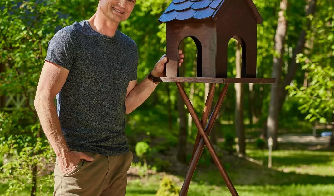 An old feeder can get new life with a simple renovation