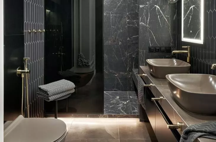 Decorative tiles delineate zones