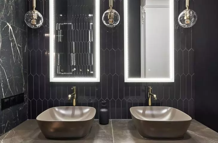 The countertop with sinks was made of the same tiles used to line the floor
