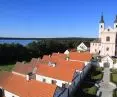 Trwałe i stylowe dachówki ceramiczne