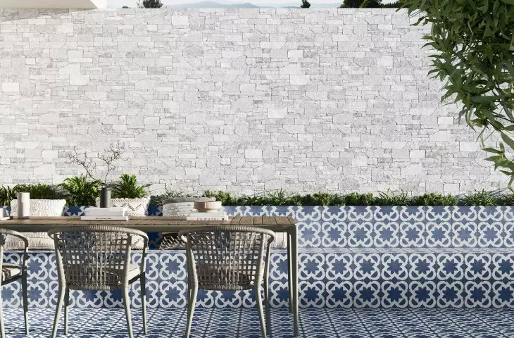REALONDA Stones White + Fez Blue