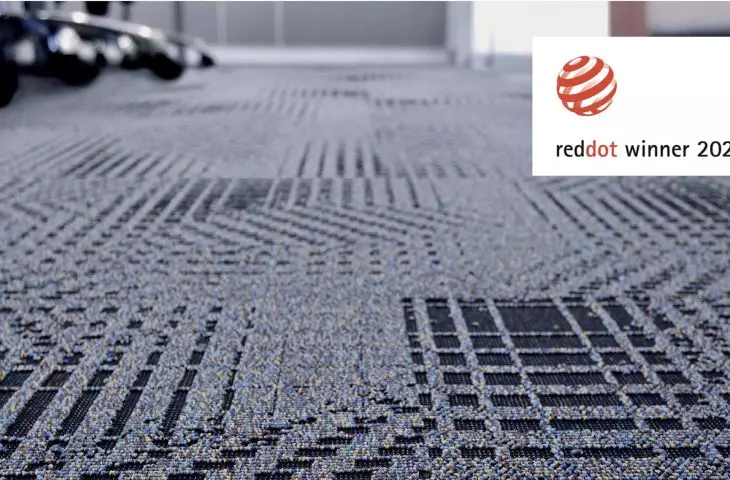 Textra - three-dimensional flat-woven carpet in tiles