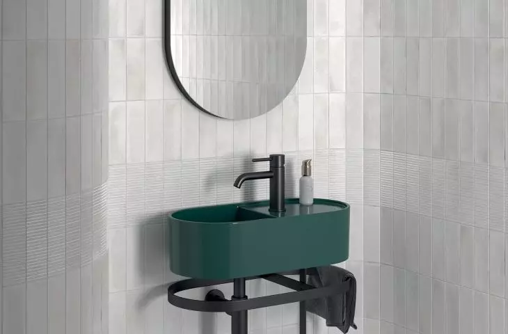 Raku White
